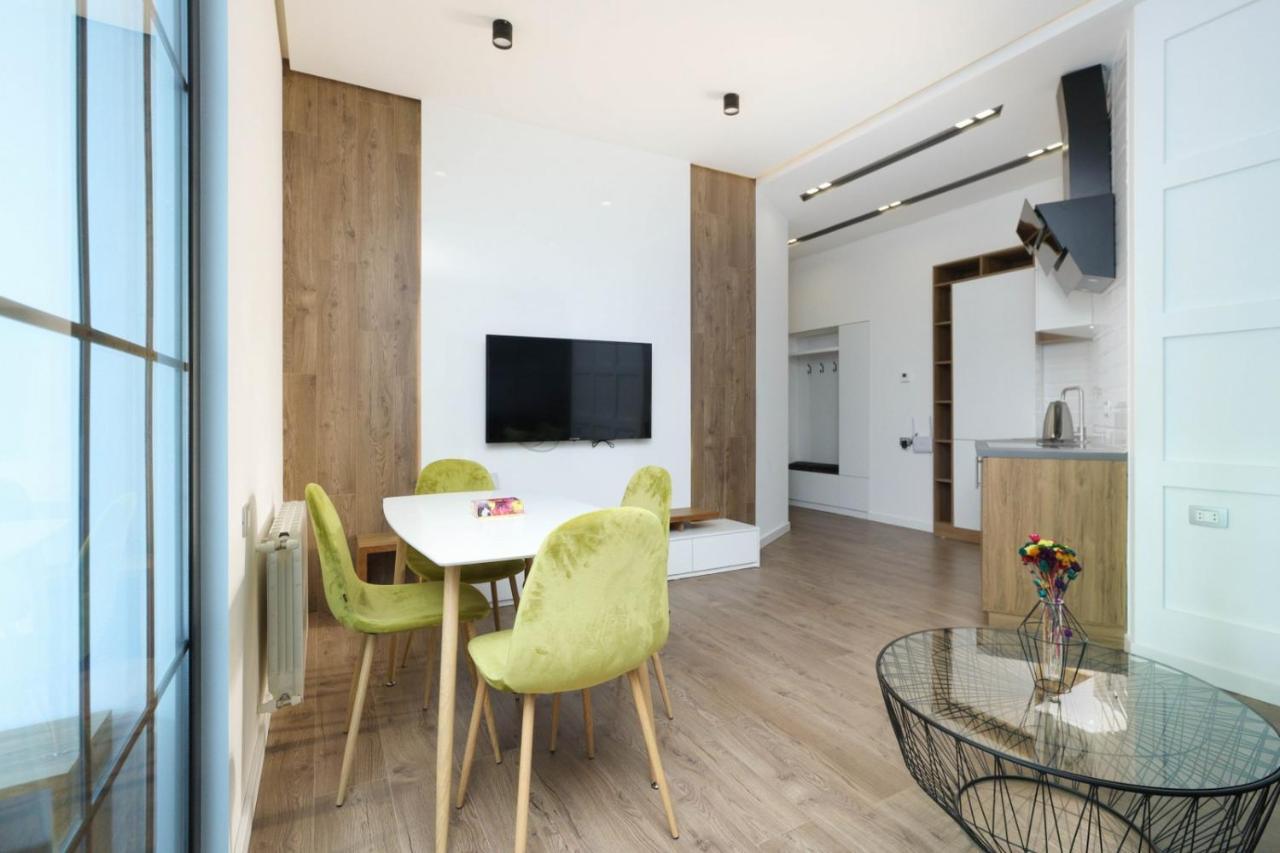 Stay Inn-Apartments On Abovyan 32 Ереван Екстериор снимка